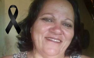 Mulher morre eletrocutada ao usar máquina de lavar