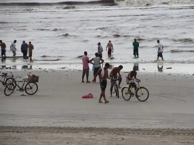 Tesouro encontrado por turista em praia brasileira